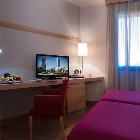 Dolce By Wyndham Milan Malpensa Otel Somma Lombardo Dış mekan fotoğraf