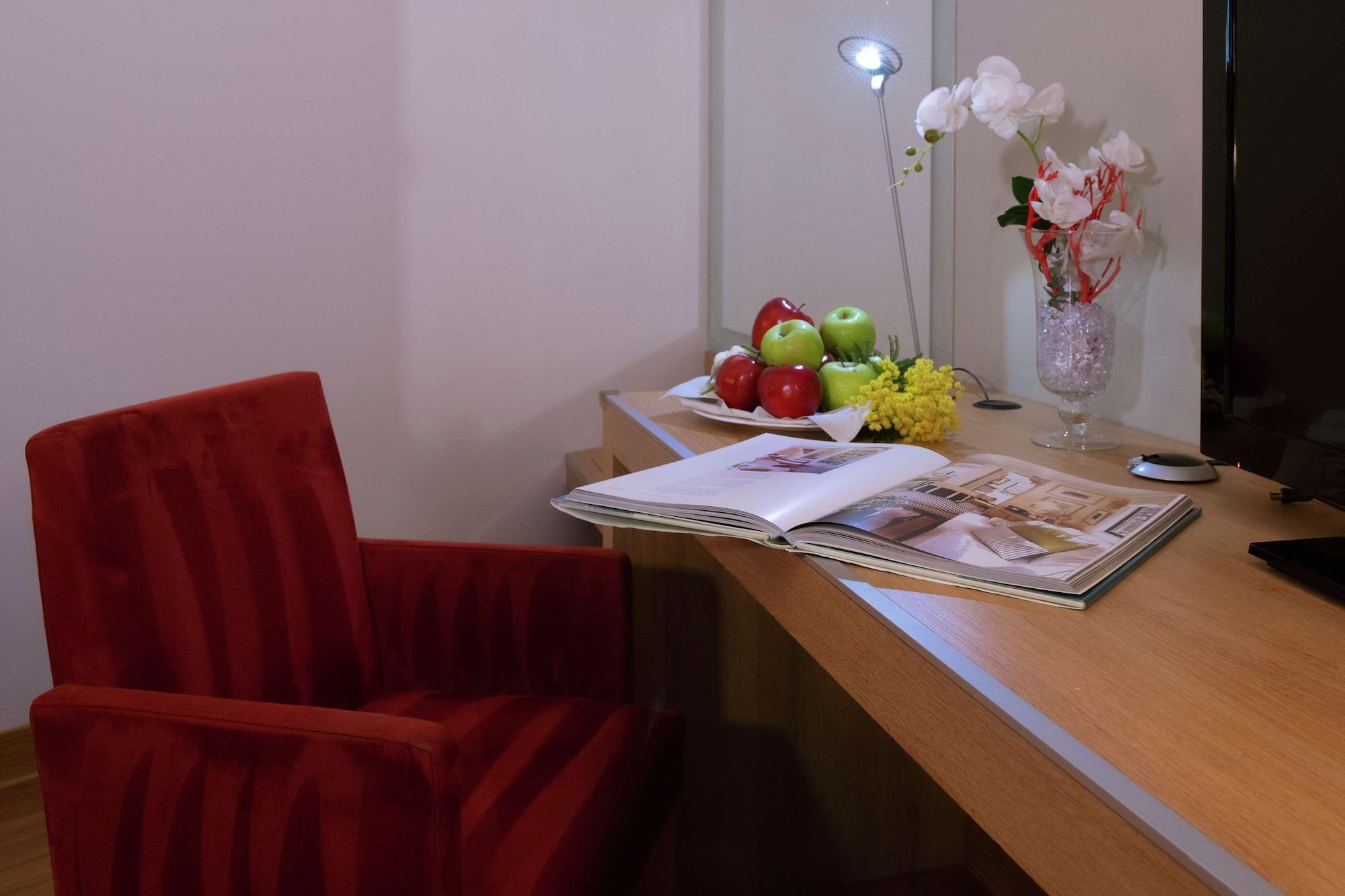 Dolce By Wyndham Milan Malpensa Otel Somma Lombardo Dış mekan fotoğraf
