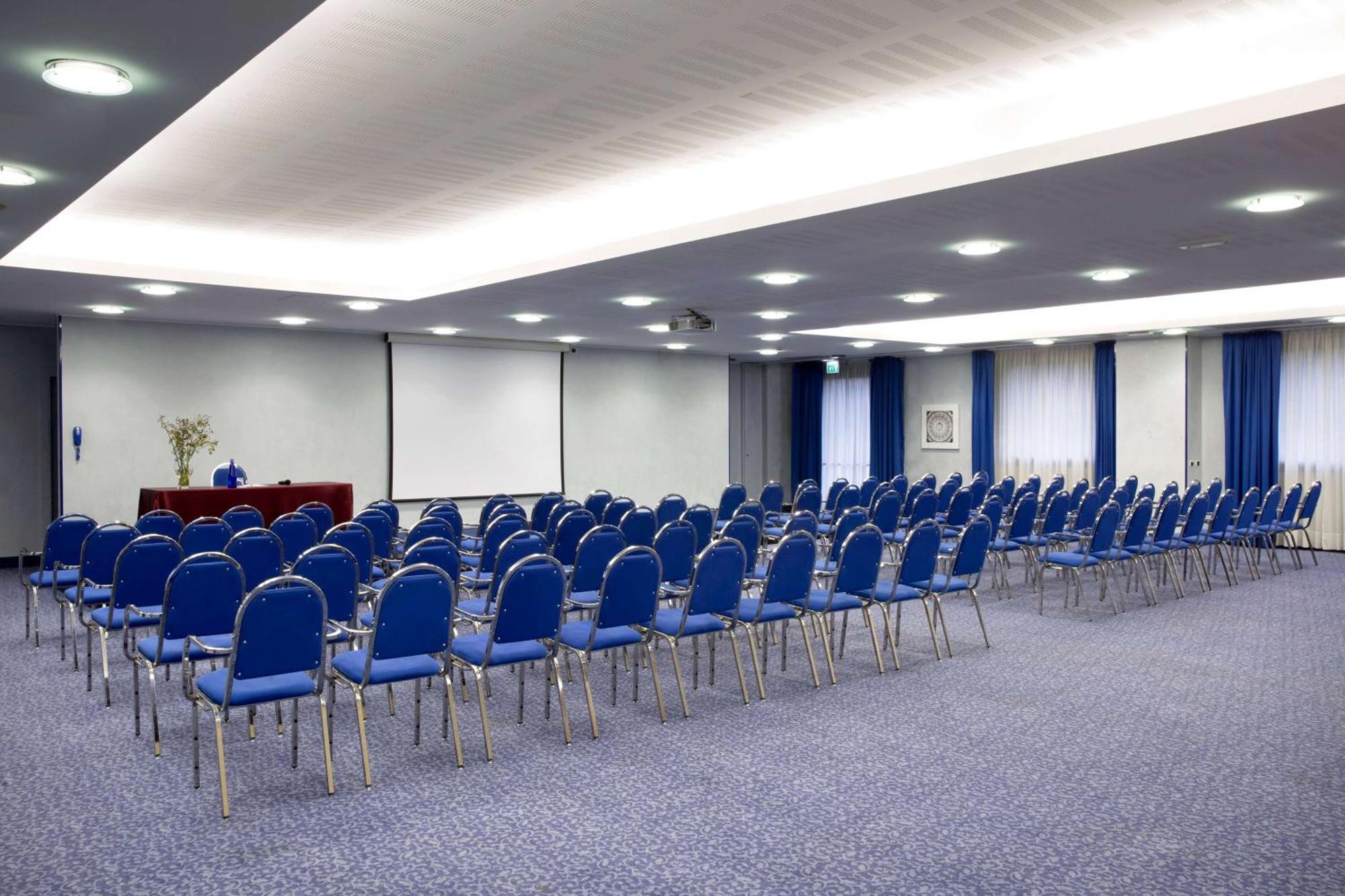 Dolce By Wyndham Milan Malpensa Otel Somma Lombardo Dış mekan fotoğraf
