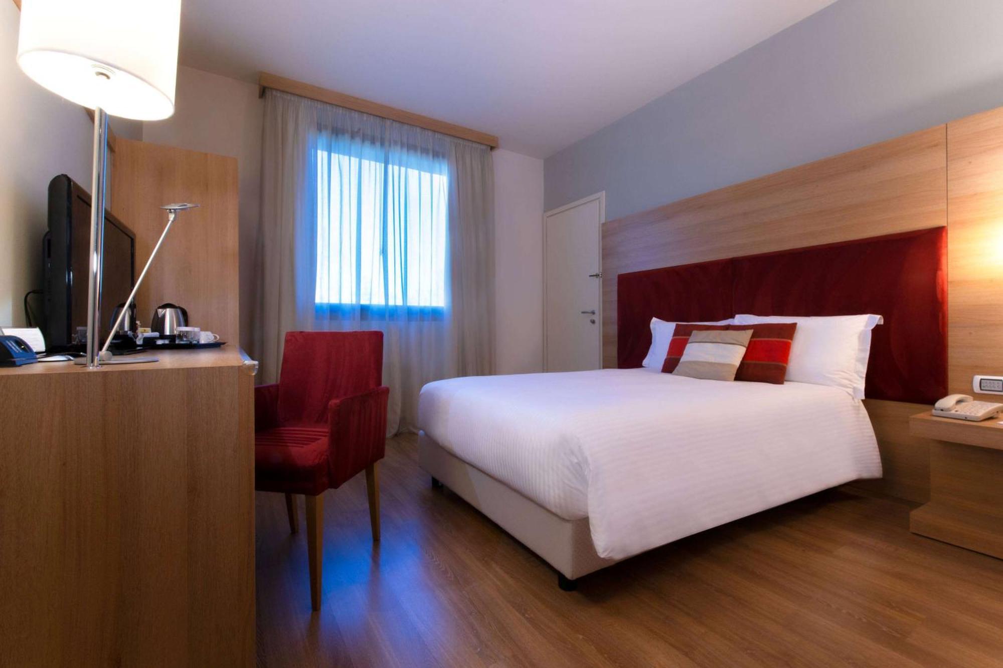 Dolce By Wyndham Milan Malpensa Otel Somma Lombardo Dış mekan fotoğraf