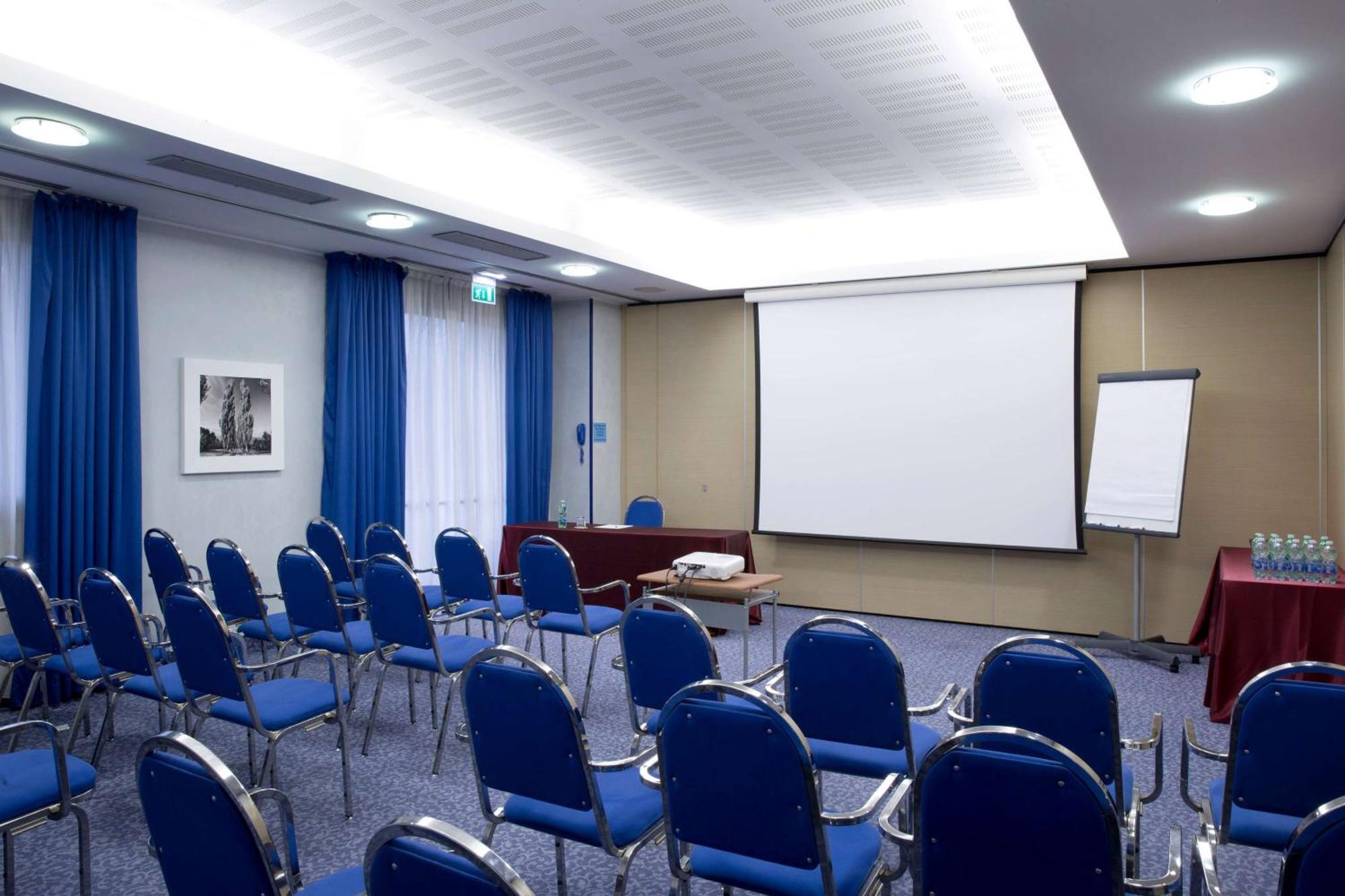 Dolce By Wyndham Milan Malpensa Otel Somma Lombardo Dış mekan fotoğraf
