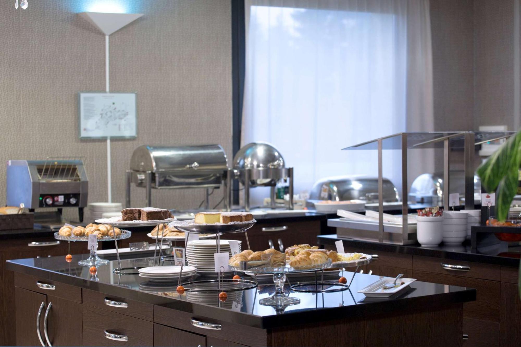 Dolce By Wyndham Milan Malpensa Otel Somma Lombardo Dış mekan fotoğraf