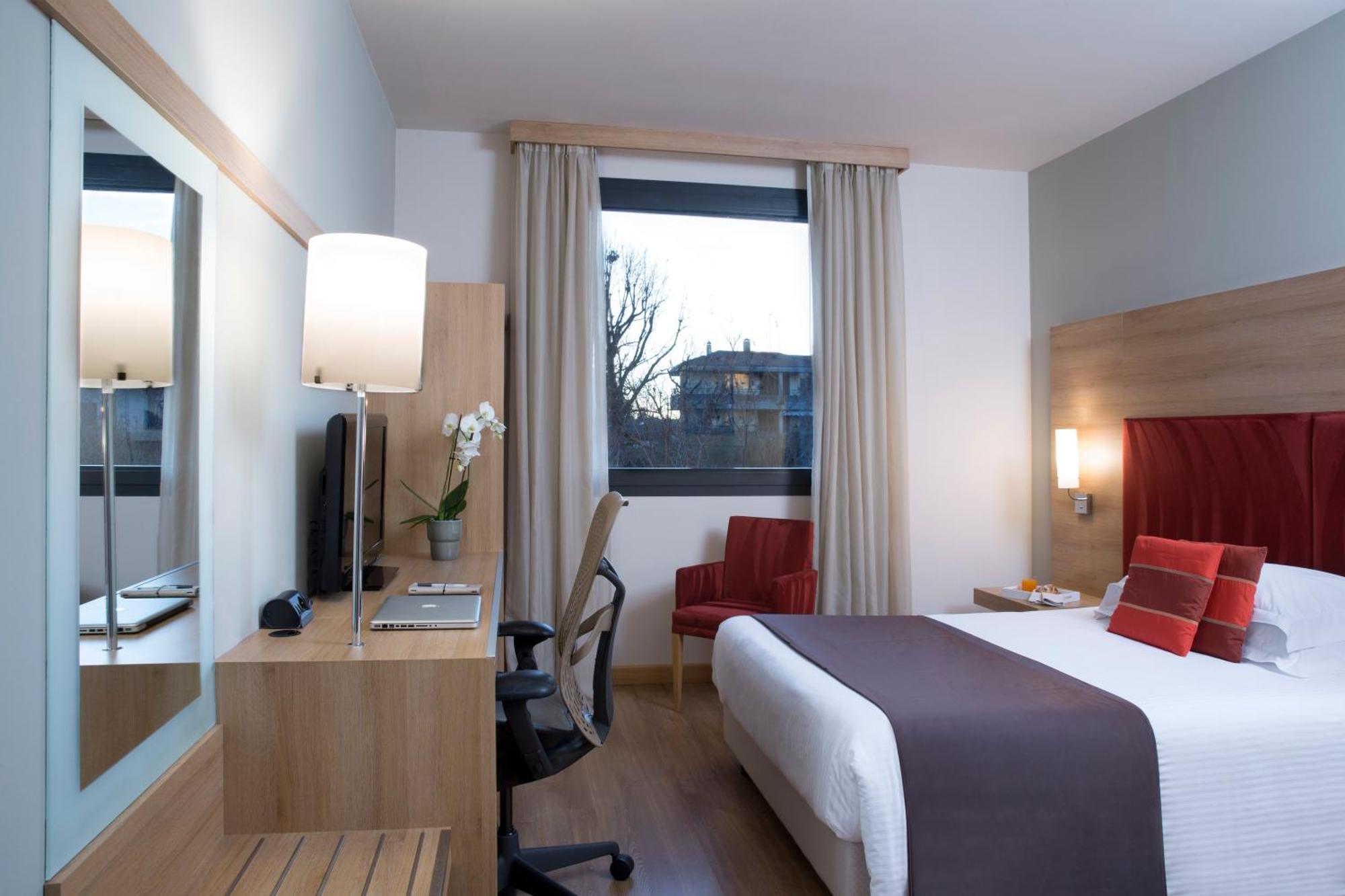 Dolce By Wyndham Milan Malpensa Otel Somma Lombardo Dış mekan fotoğraf