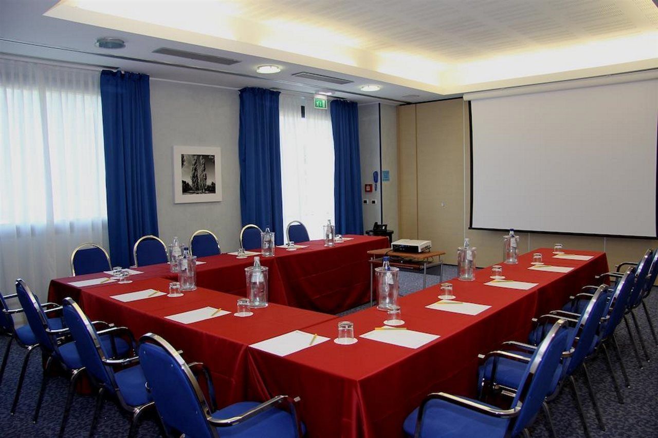 Dolce By Wyndham Milan Malpensa Otel Somma Lombardo Dış mekan fotoğraf